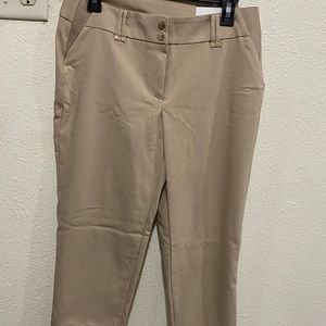 Anne Klein beige slim ankle pants